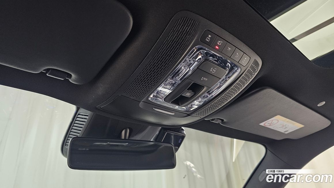 Mercedes-Benz GLB-Class 2020