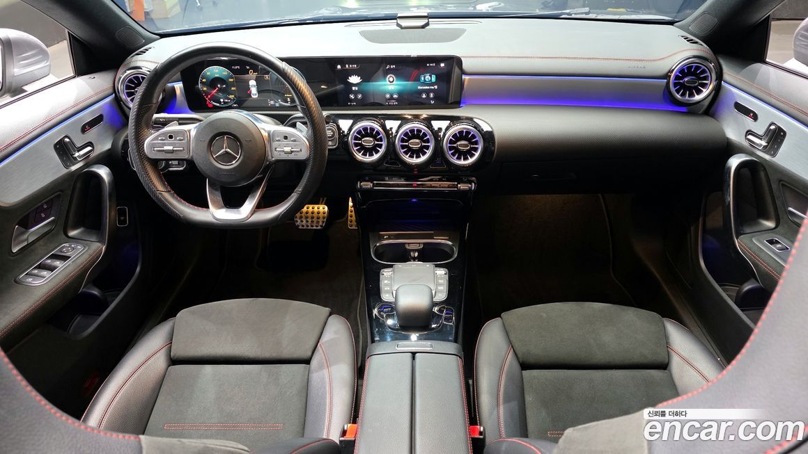 Mercedes-Benz CLA-Class 2021