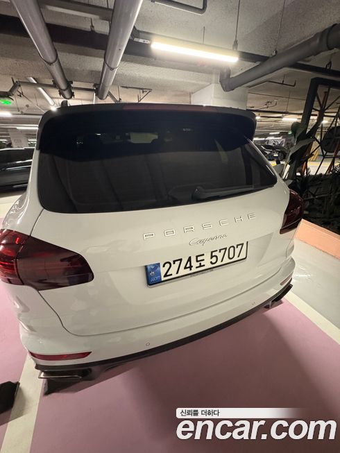 Porsche Cayenne 2016