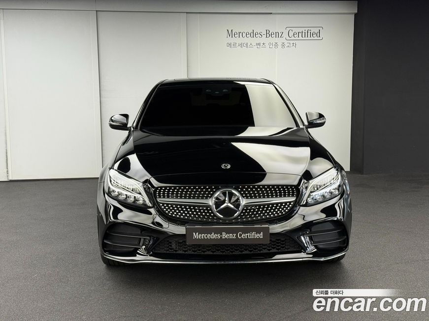 Mercedes-Benz C-Class 2021