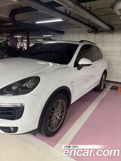 Porsche Cayenne 2016