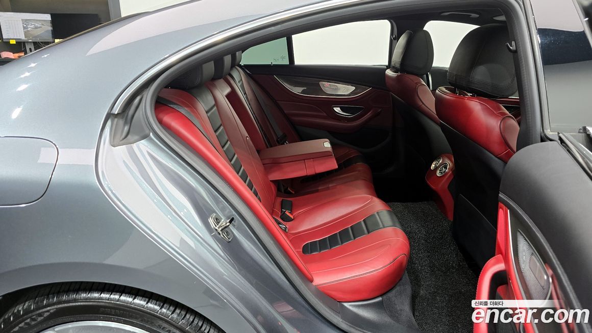 Mercedes-Benz CLS-Class 2019
