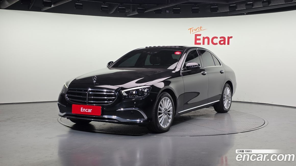 Mercedes-Benz E-Class 2021