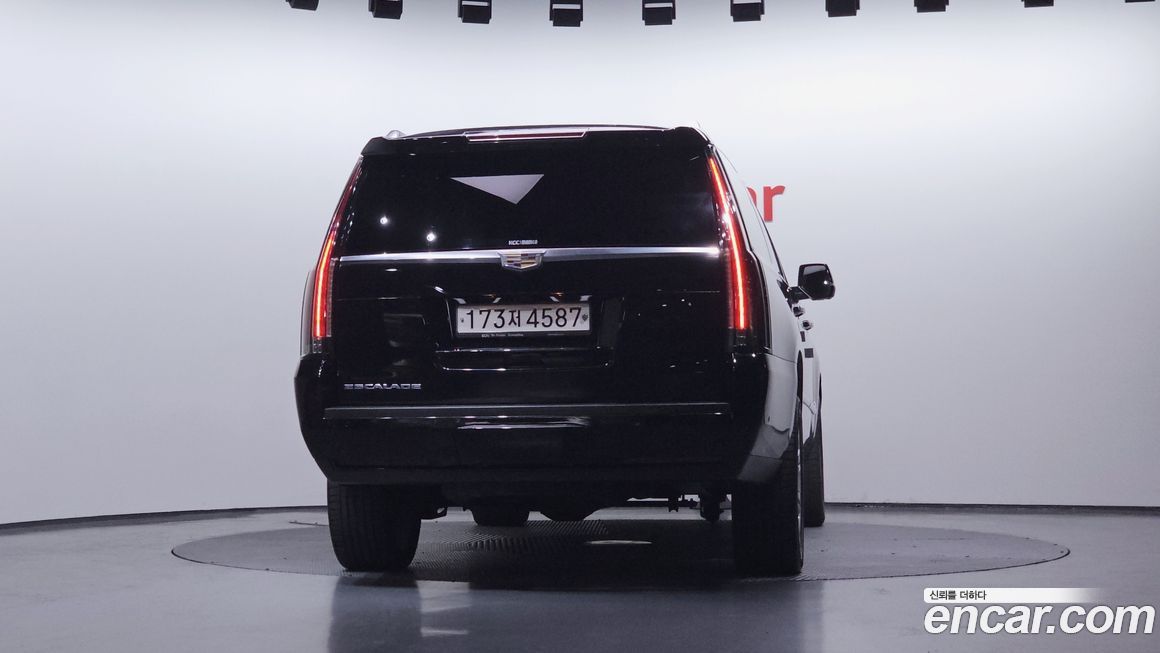 Cadillac Escalade 2018