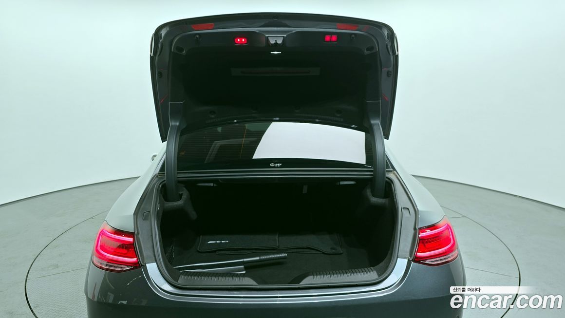 Mercedes-Benz CLS-Class 2019