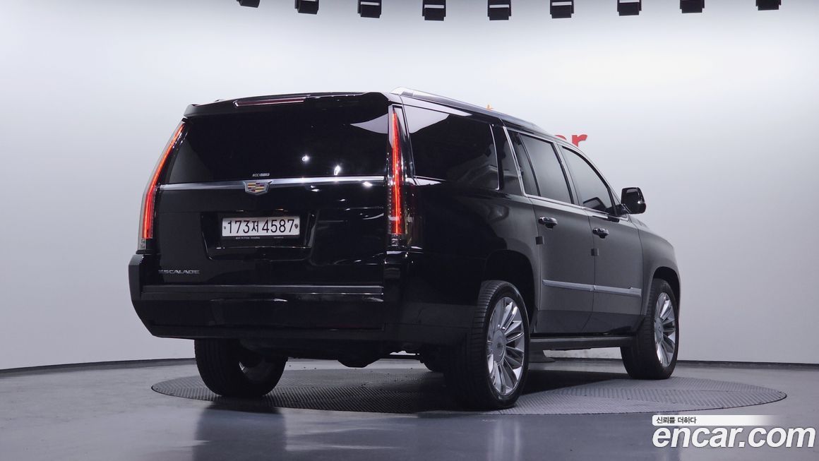 Cadillac Escalade 2018