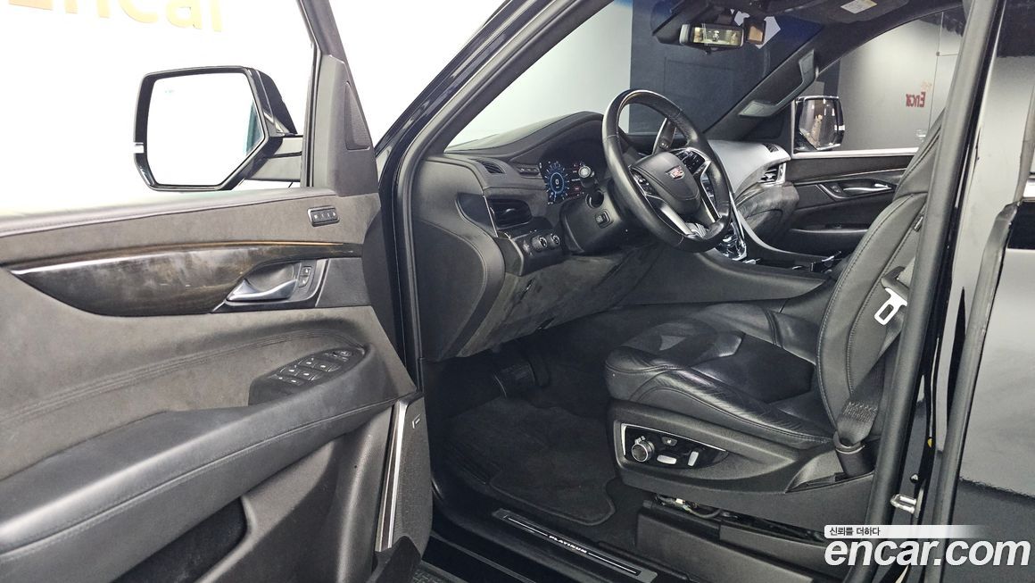 Cadillac Escalade 2018
