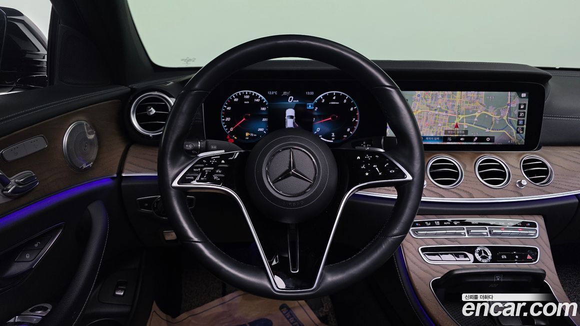 Mercedes-Benz E-Class 2021