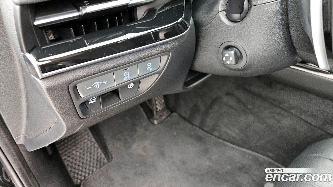Genesis G80 2023