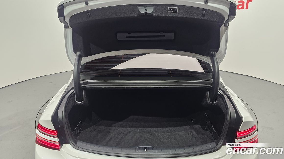 Genesis G80 2021