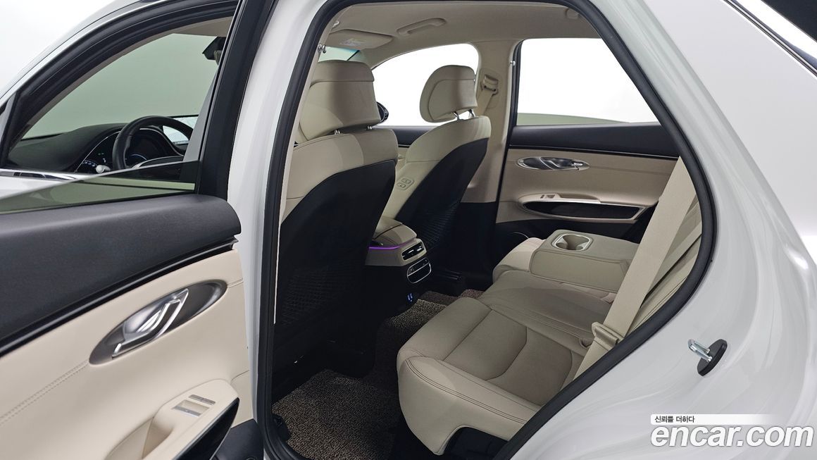 Genesis GV70 2023