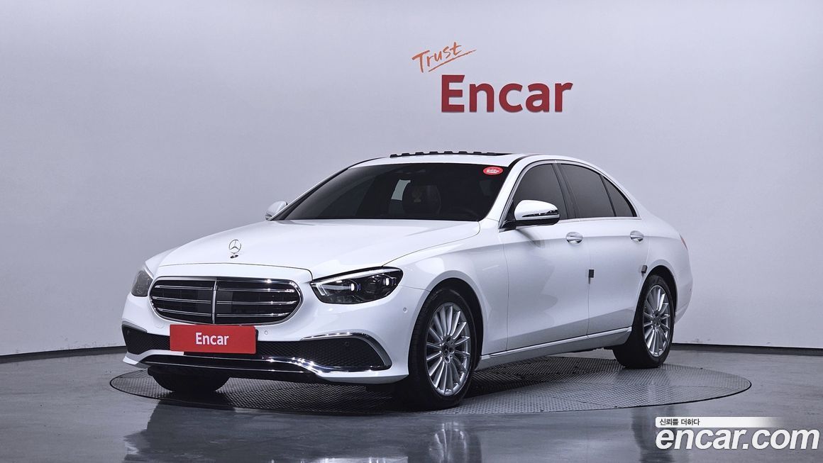 Mercedes-Benz E-Class 2021
