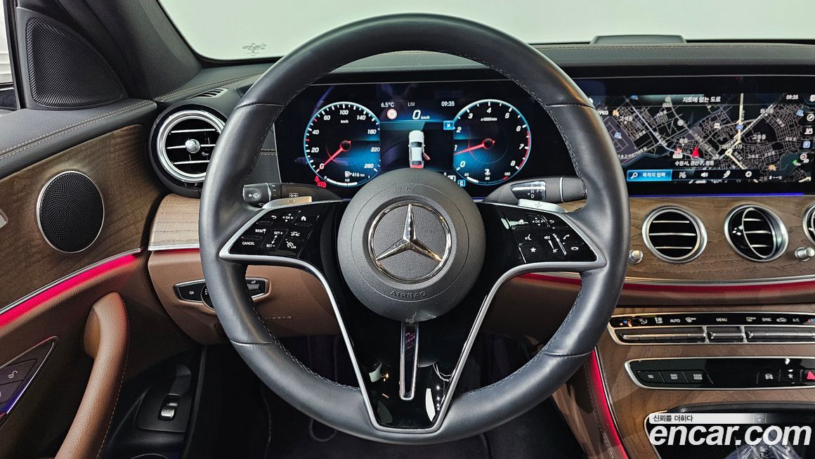 Mercedes-Benz E-Class 2021