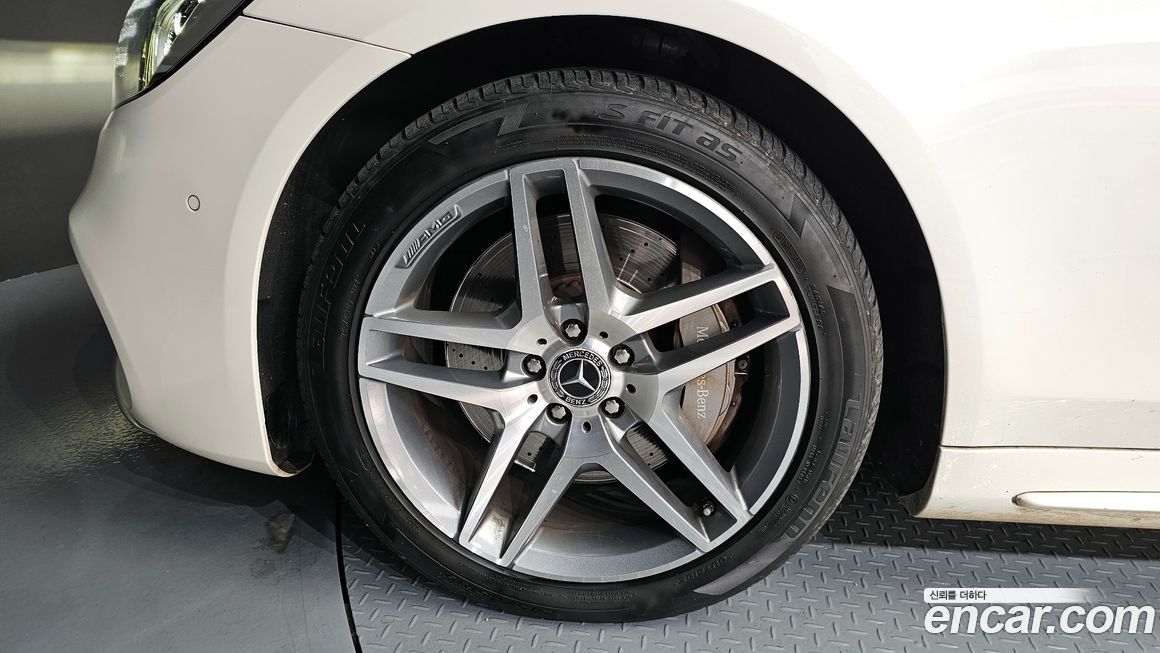 Mercedes-Benz S-Class 2018