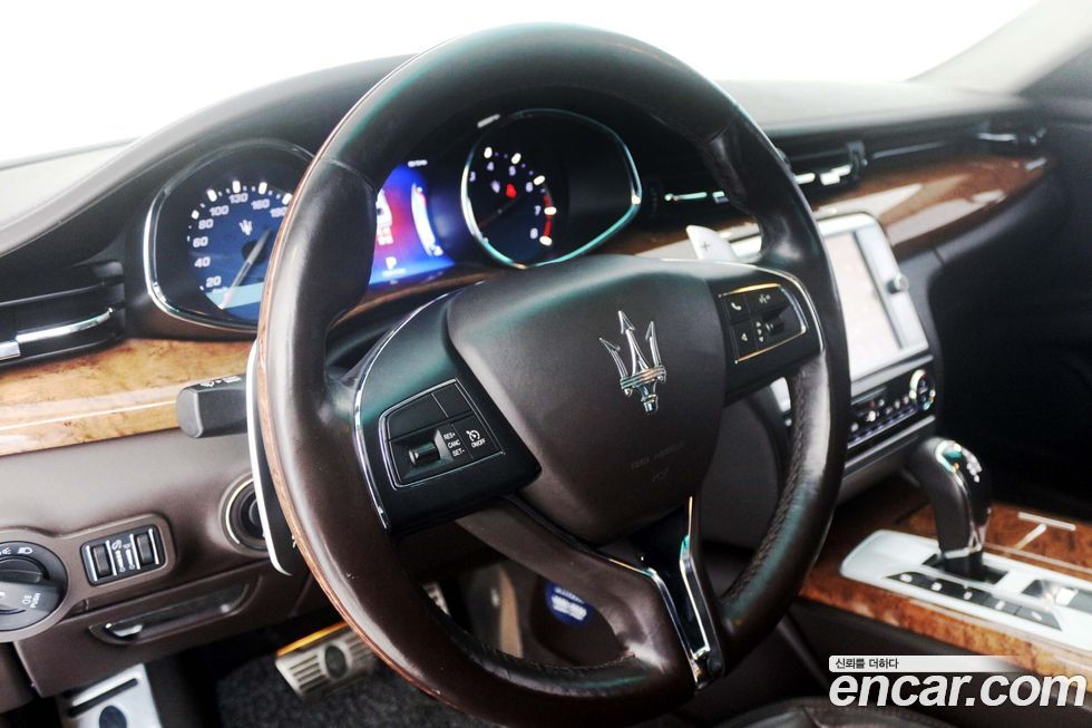 Maserati Quattroporte 2016