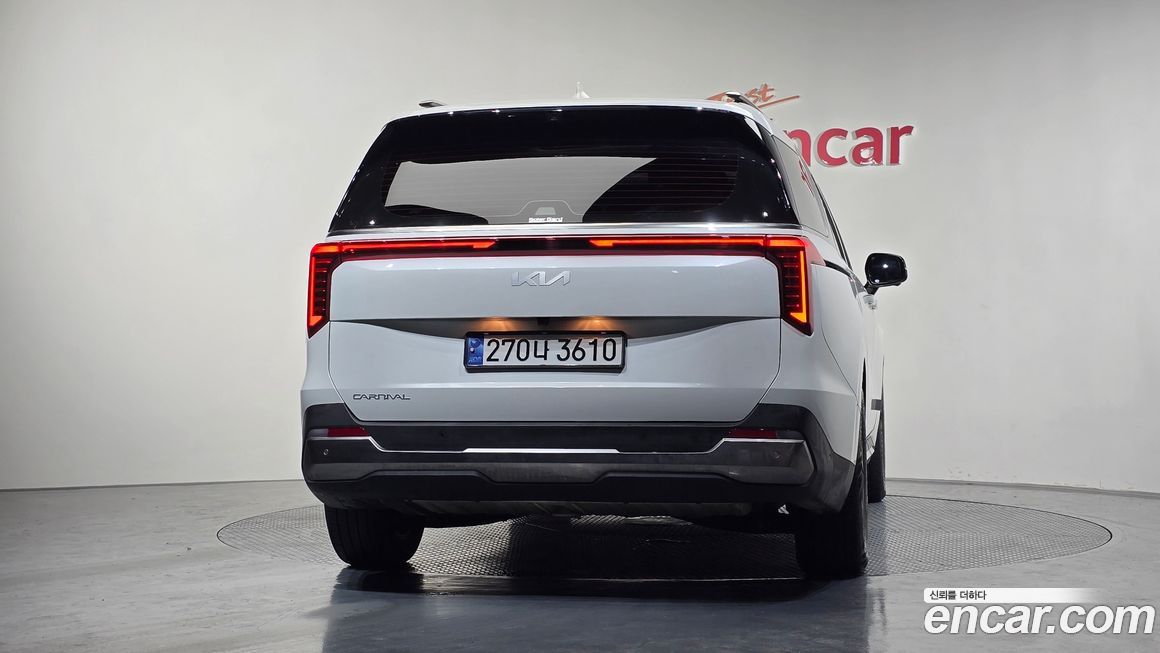 Kia Canival 2024