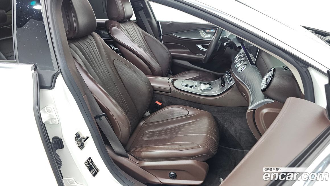 Mercedes-Benz CLS-Class 2021