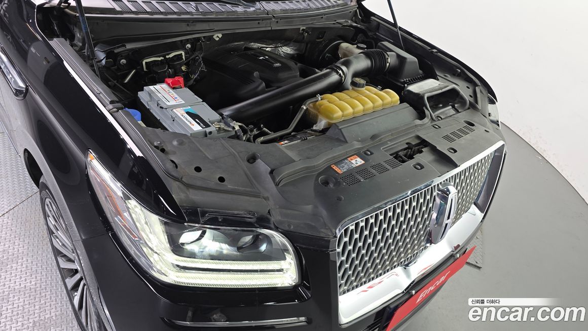 Lincoln Navigator 2021