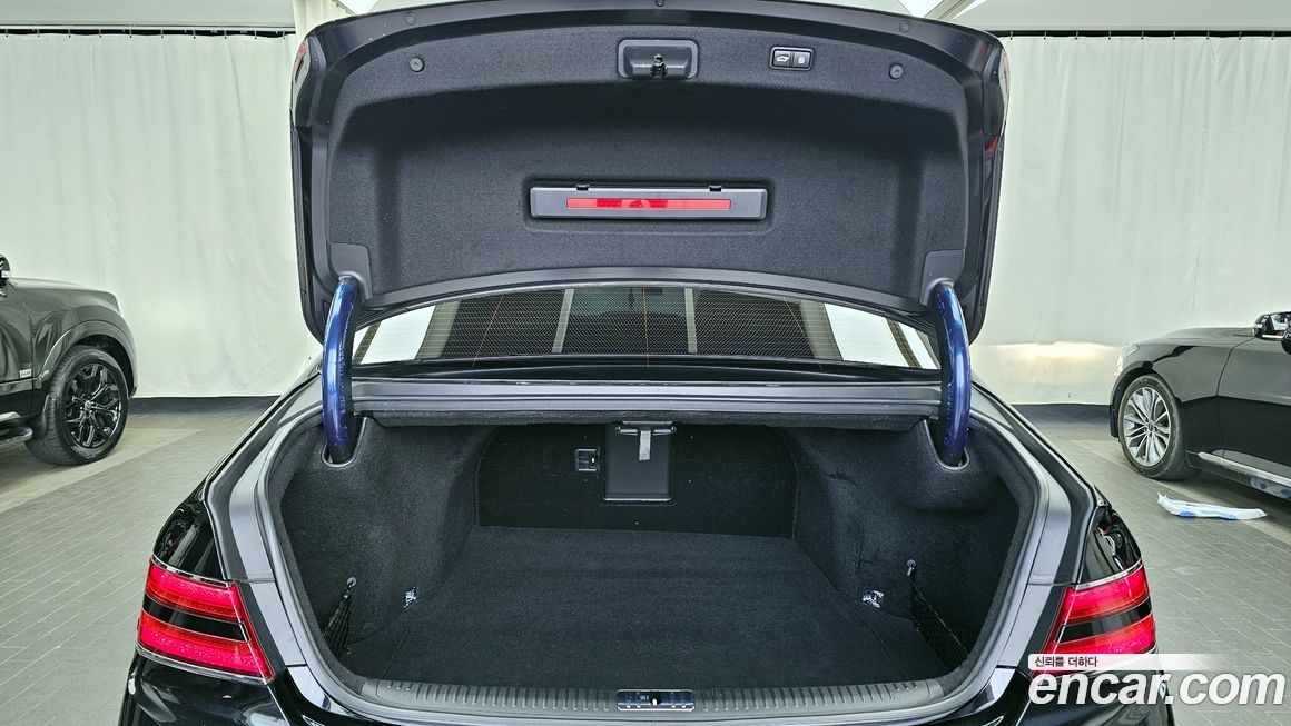 Genesis G90 2022