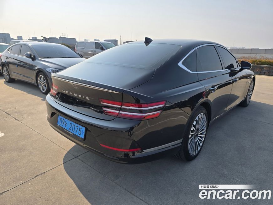 Genesis G80 2022