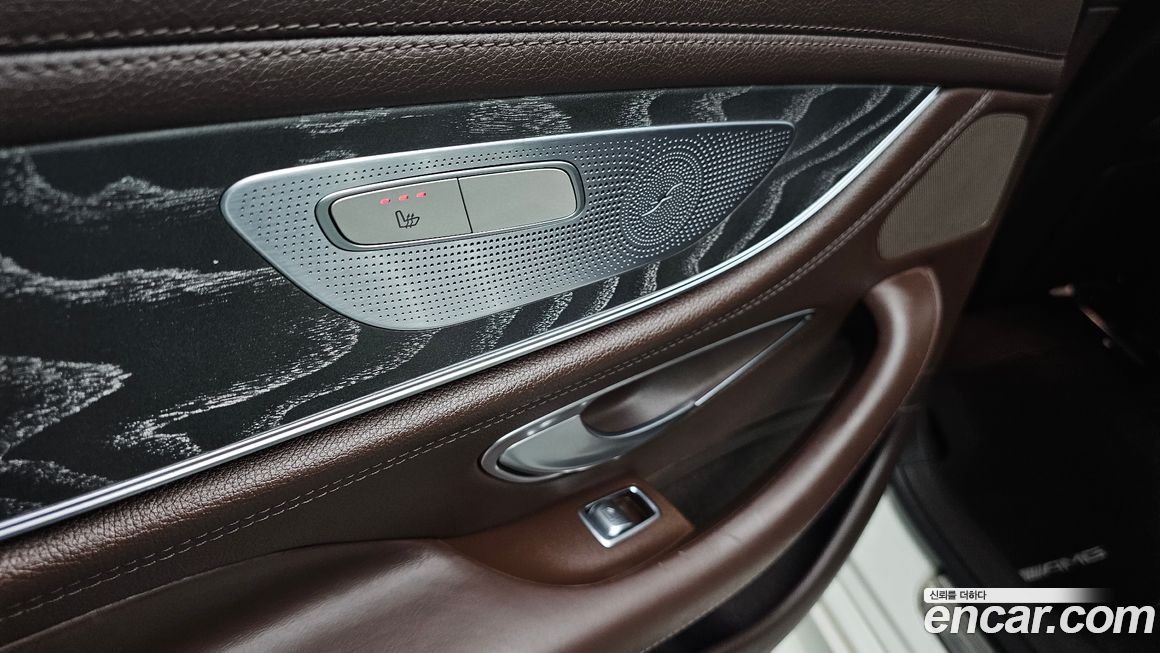 Mercedes-Benz CLS-Class 2021