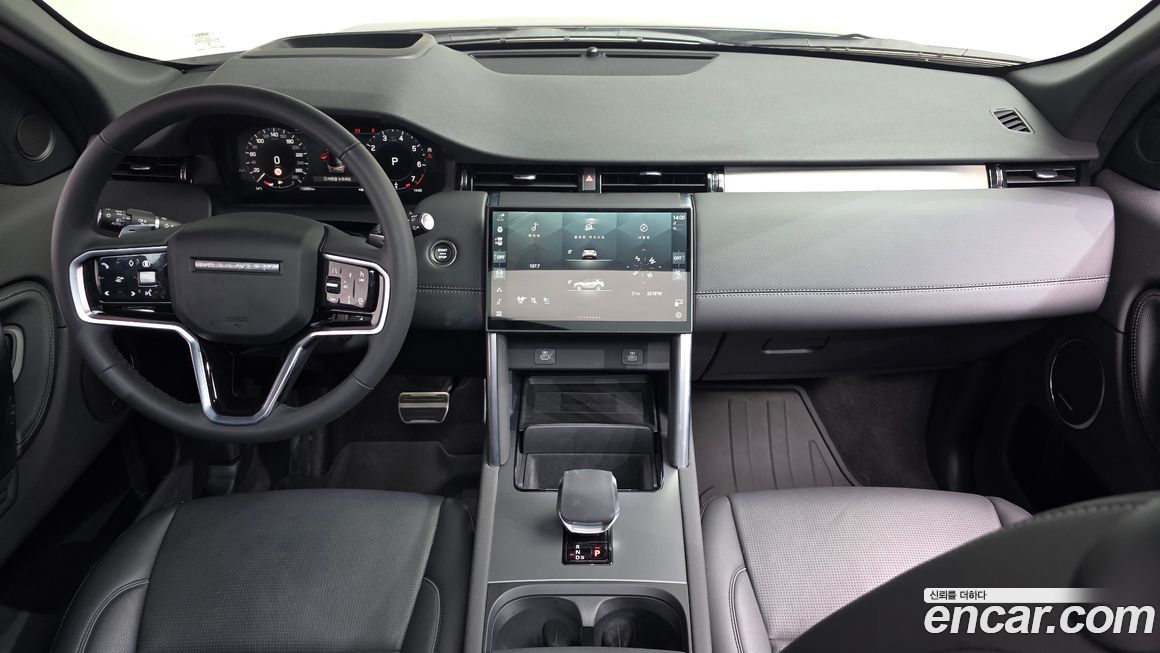 Land Rover Discovery Sport 2025
