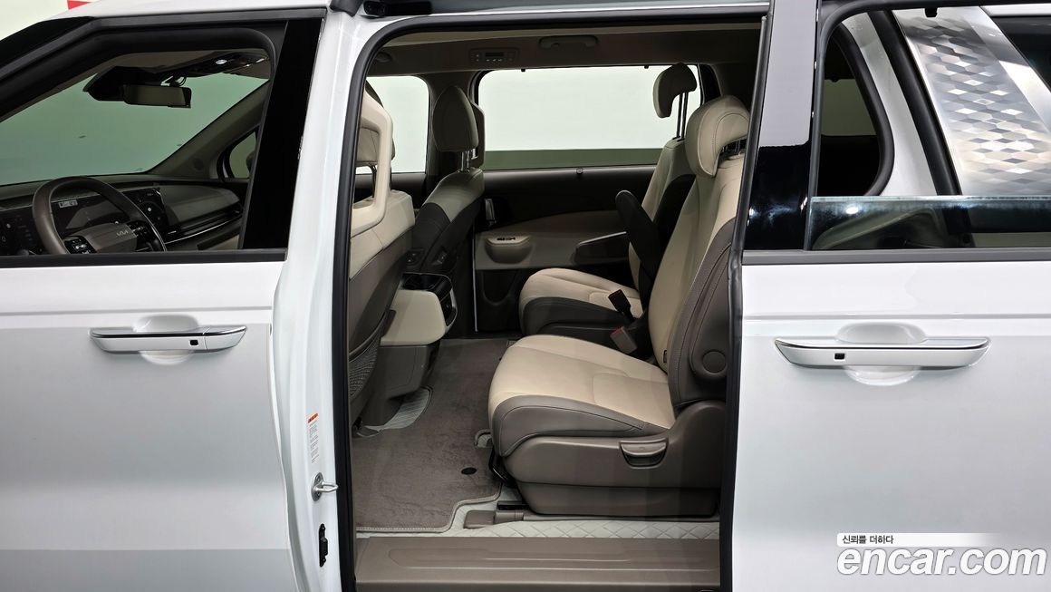 Kia Canival 2025
