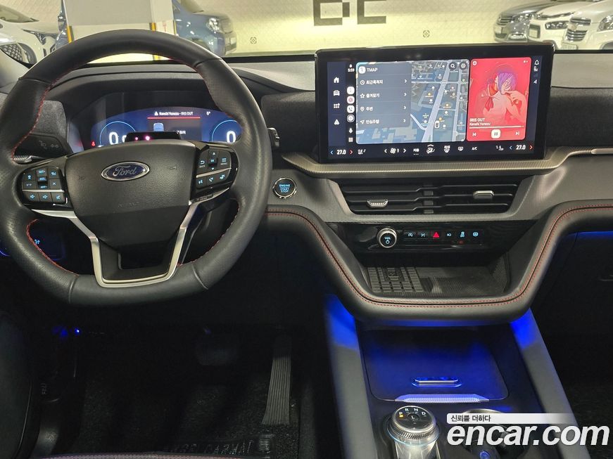 Ford Explorer 2025