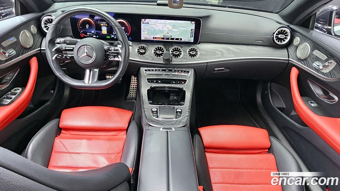 Mercedes-Benz E-Class 2021