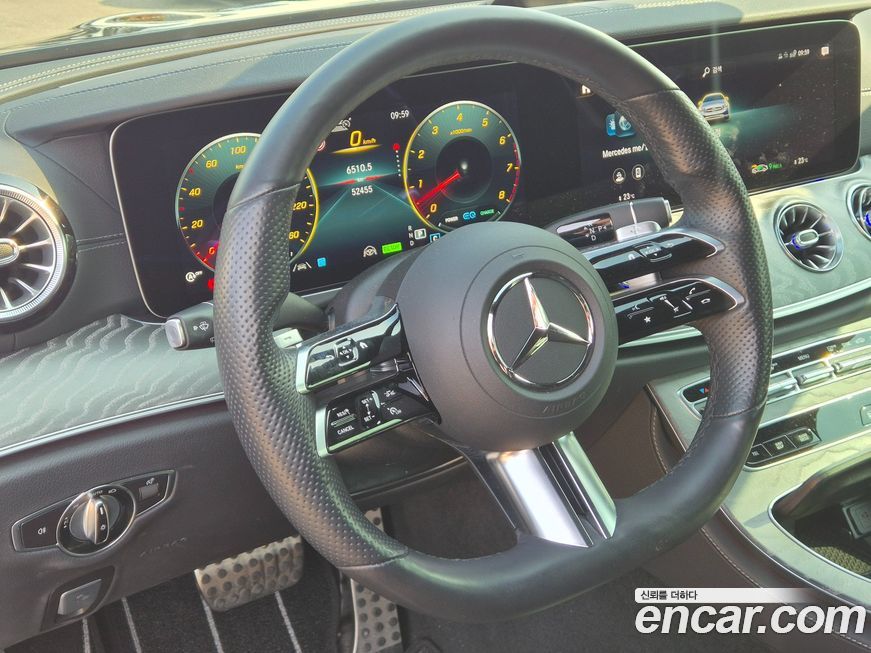 Mercedes-Benz E-Class 2021