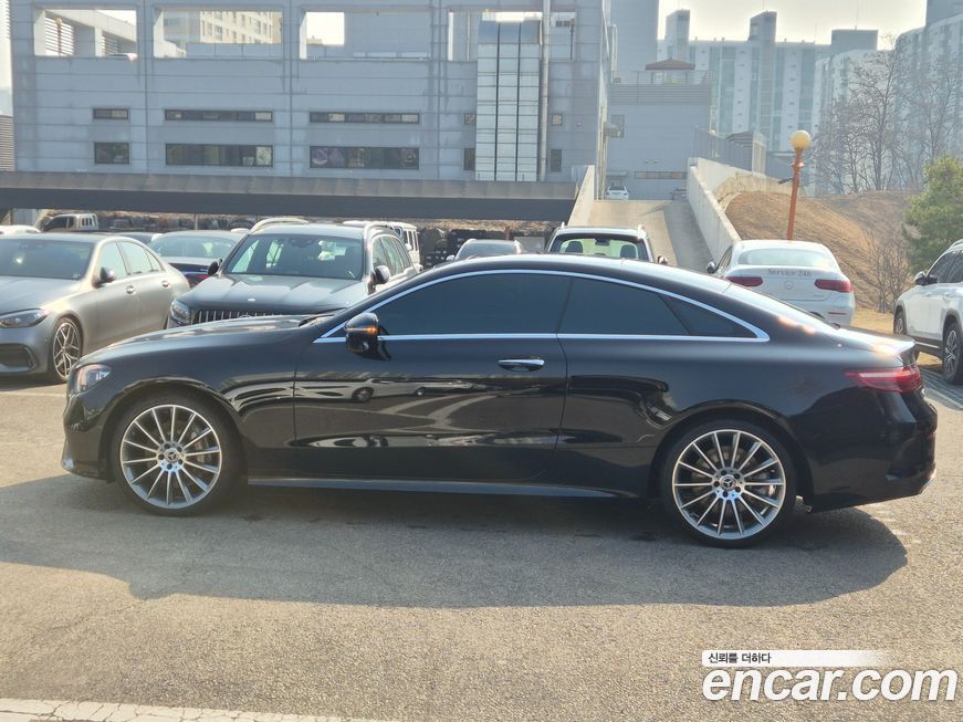 Mercedes-Benz E-Class 2021