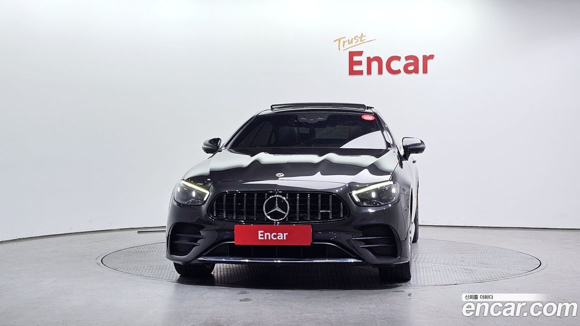 Mercedes-Benz E-Class 2021