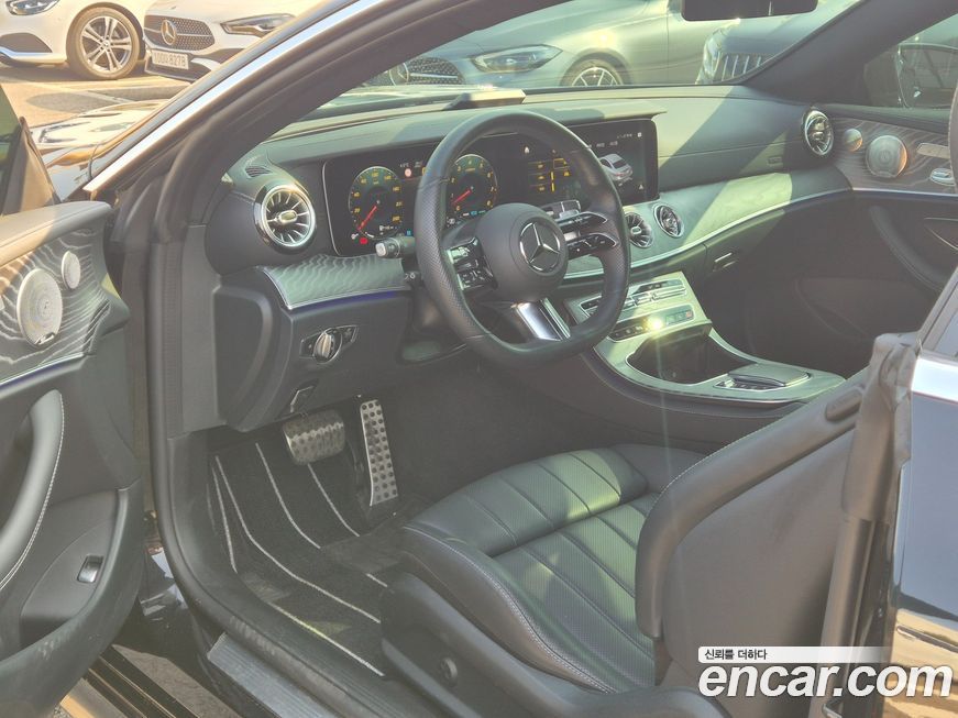 Mercedes-Benz E-Class 2021