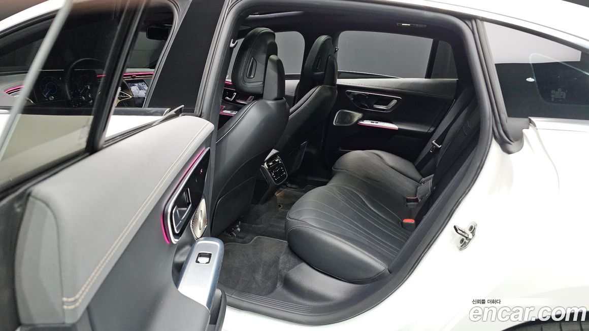 Mercedes-Benz EQE 2023