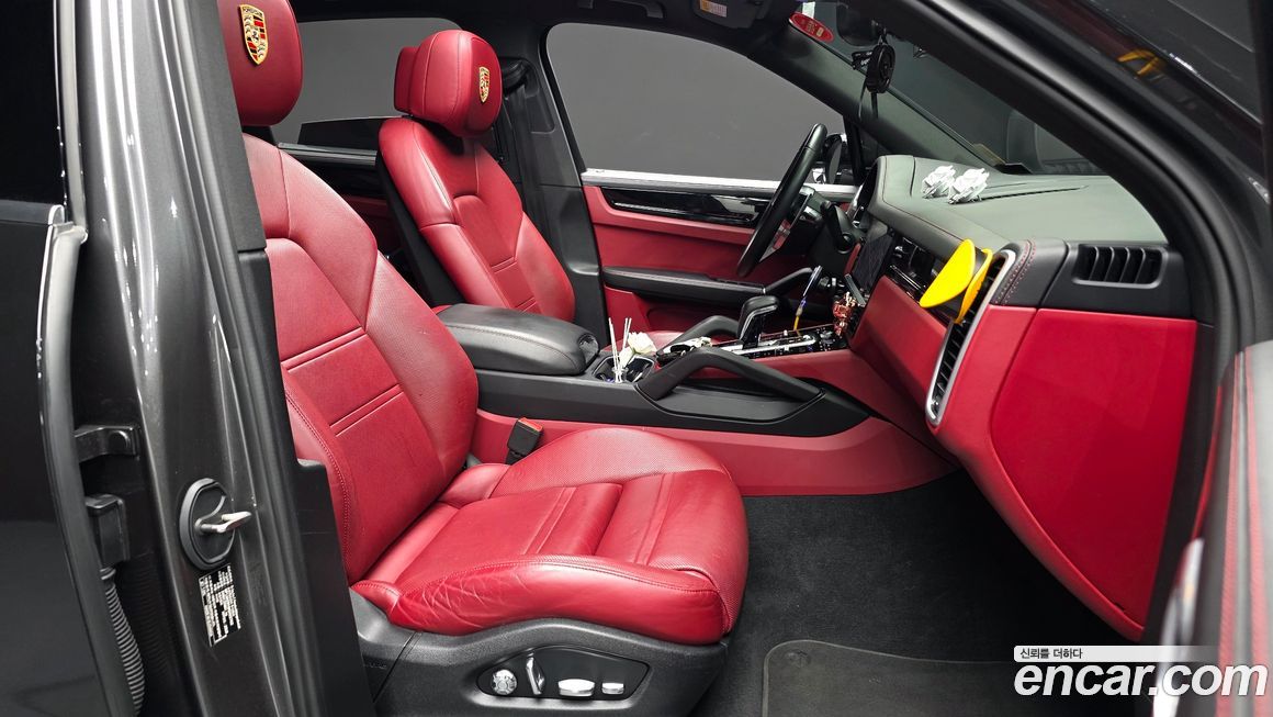 Porsche Cayenne 2019