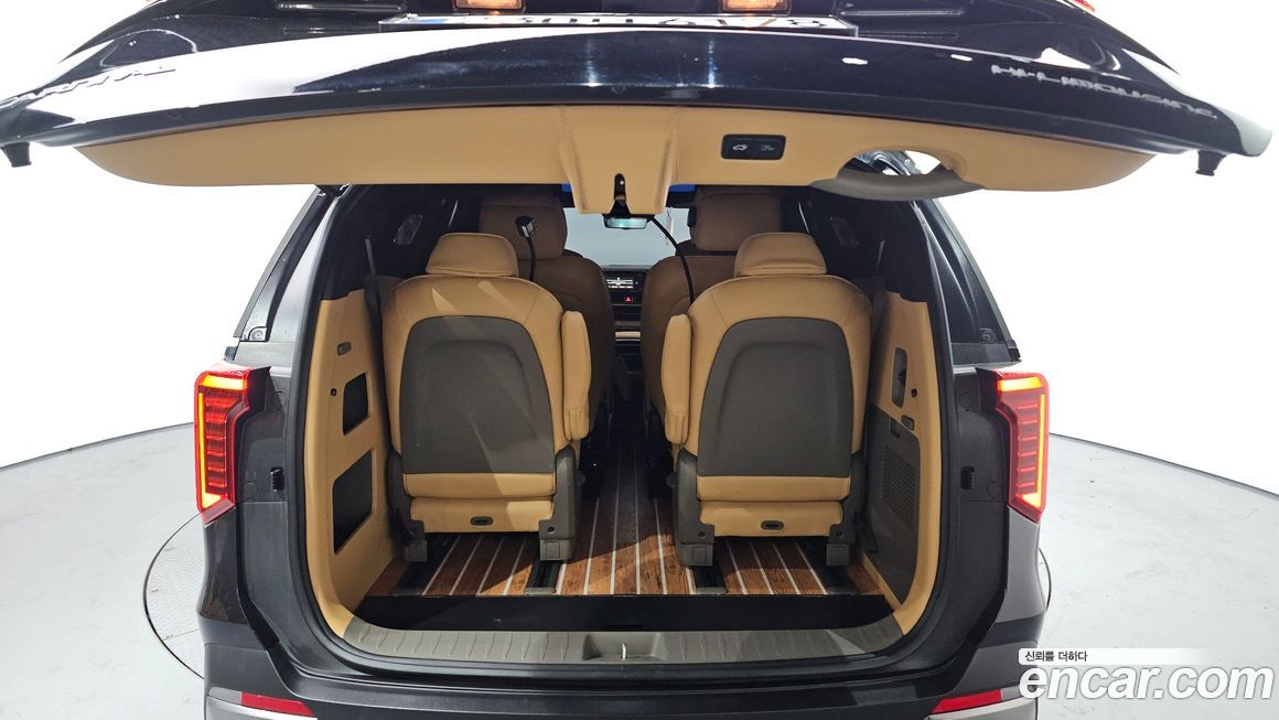 Kia Canival 2024
