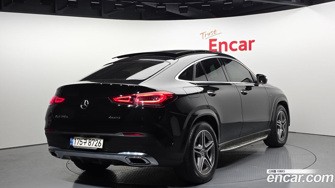 Mercedes-Benz GLE-Class 2021