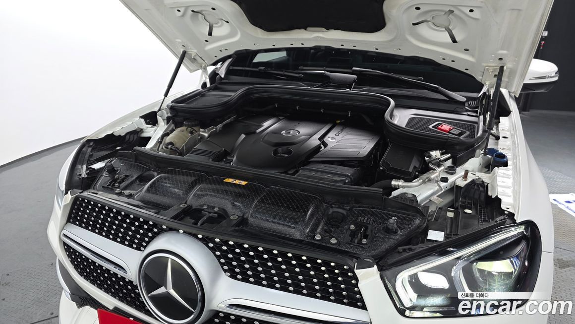 Mercedes-Benz GLE-Class 2021