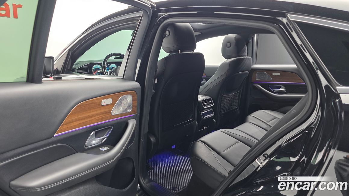 Mercedes-Benz GLE-Class 2021