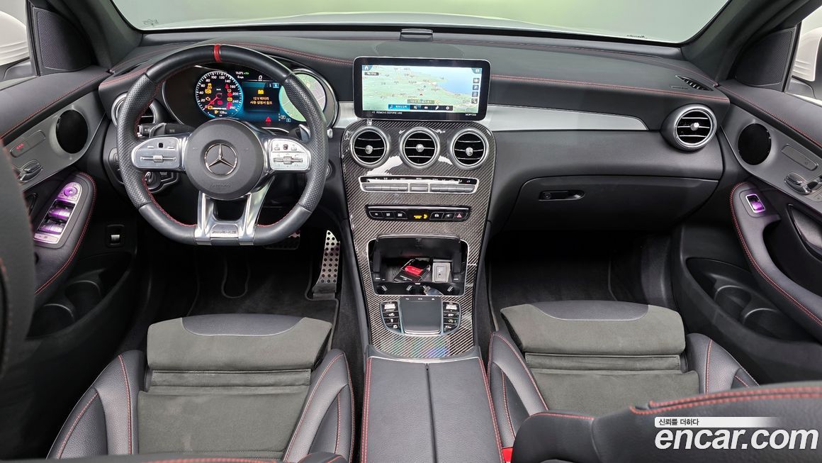 Mercedes-Benz GLC-Class 2023