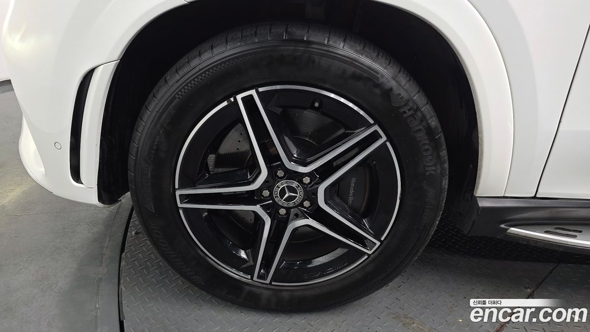 Mercedes-Benz GLE-Class 2021