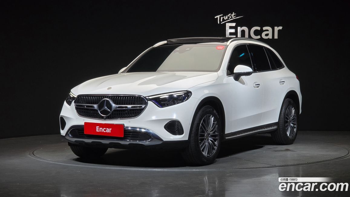 Mercedes-Benz GLC-Class 2024