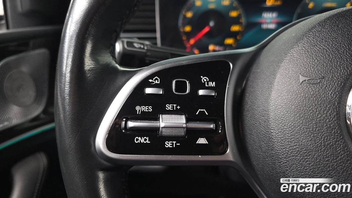 Mercedes-Benz GLE-Class 2021