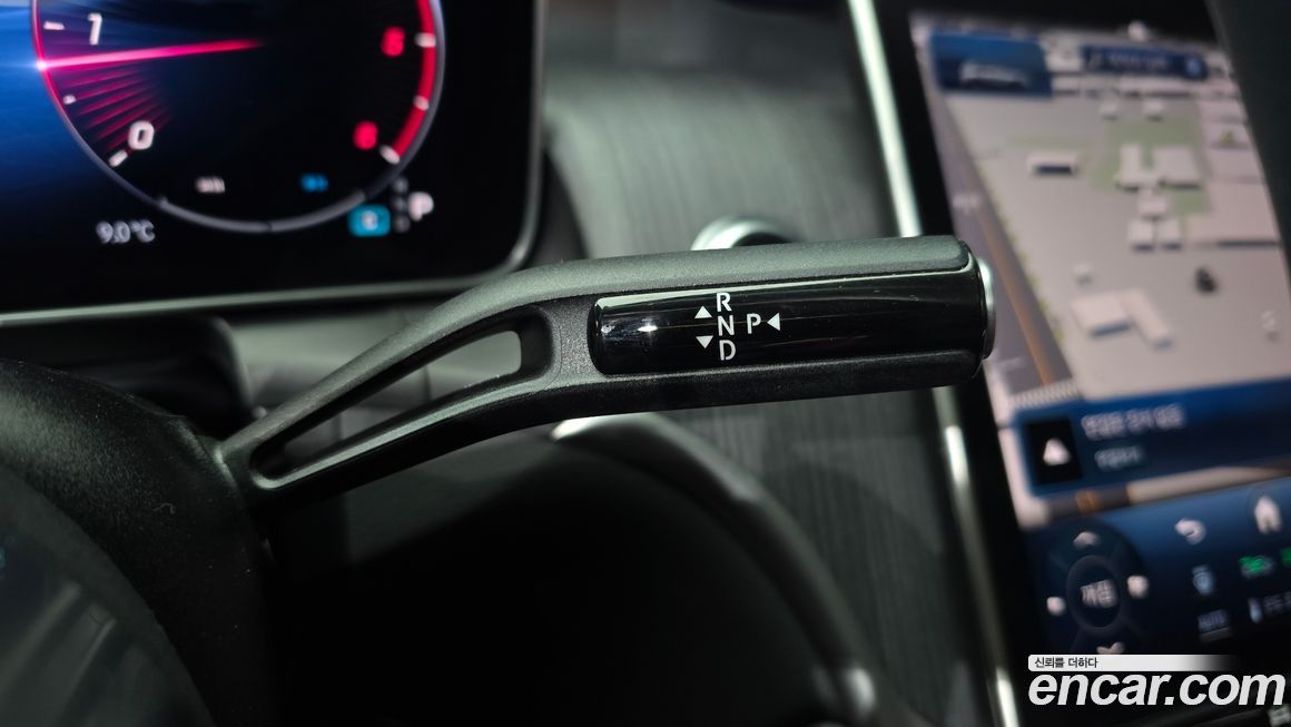 Mercedes-Benz GLC-Class 2024