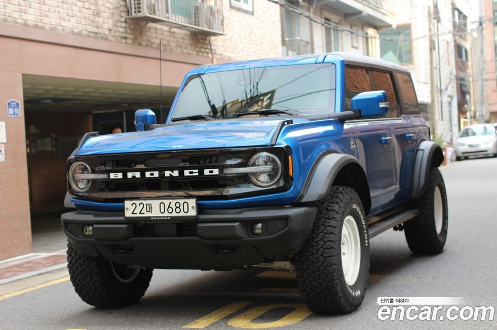 Ford Bronco 2023