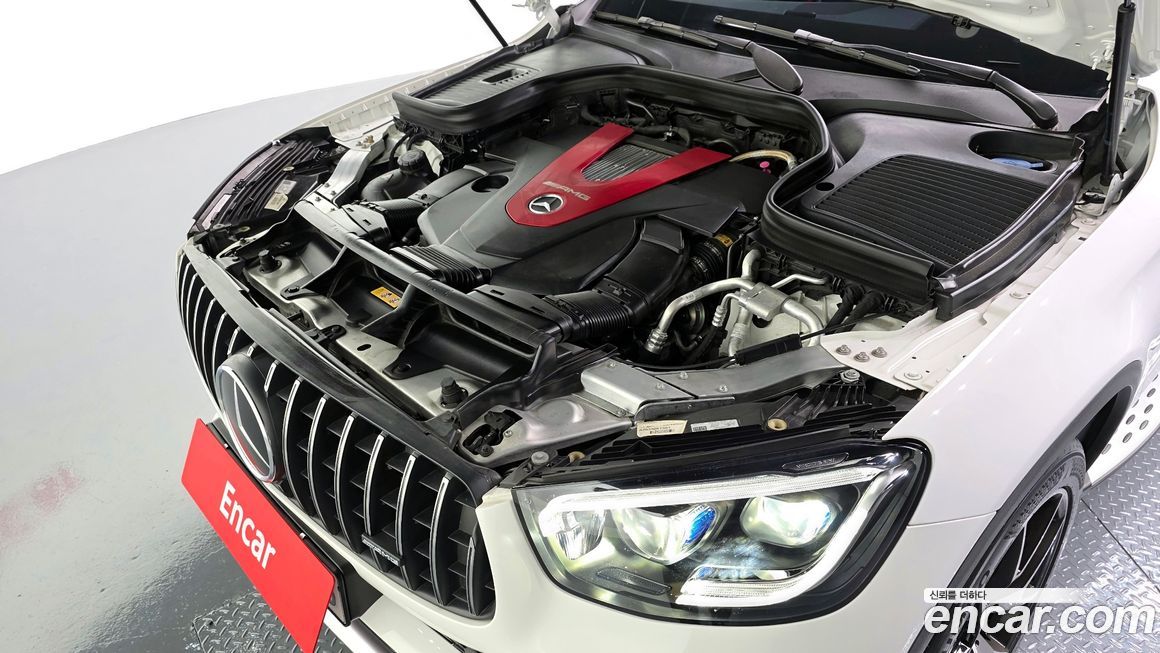 Mercedes-Benz GLC-Class 2023