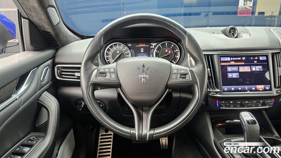 Maserati Levante 2022