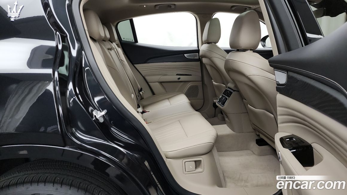 Maserati Grecale 2023