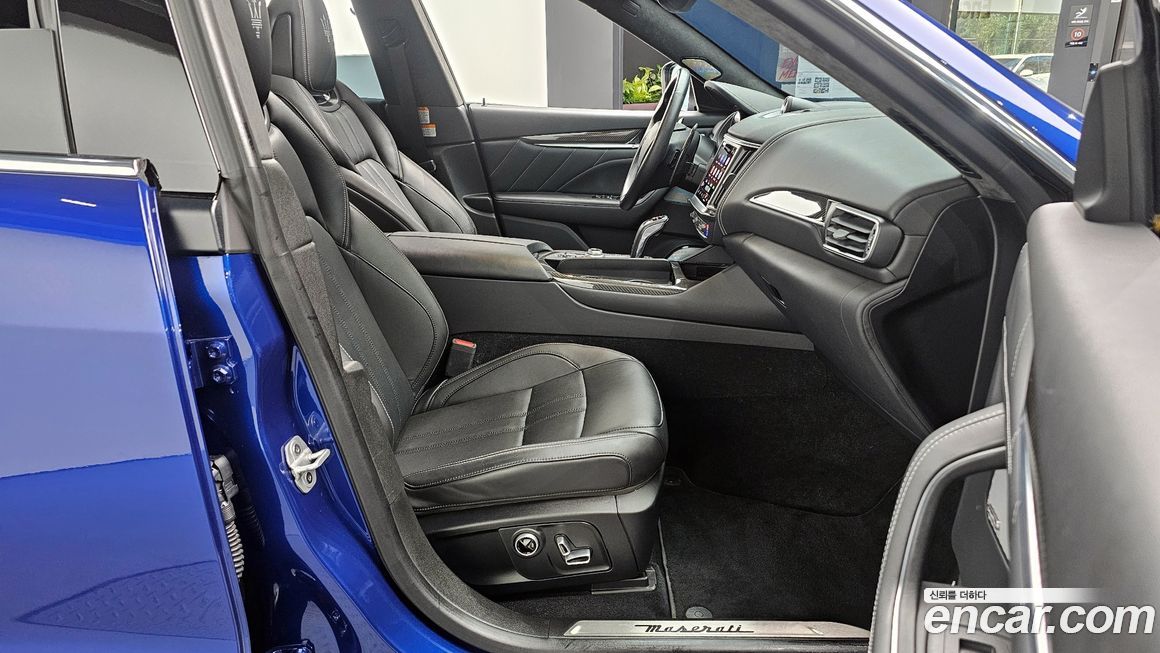 Maserati Levante 2022