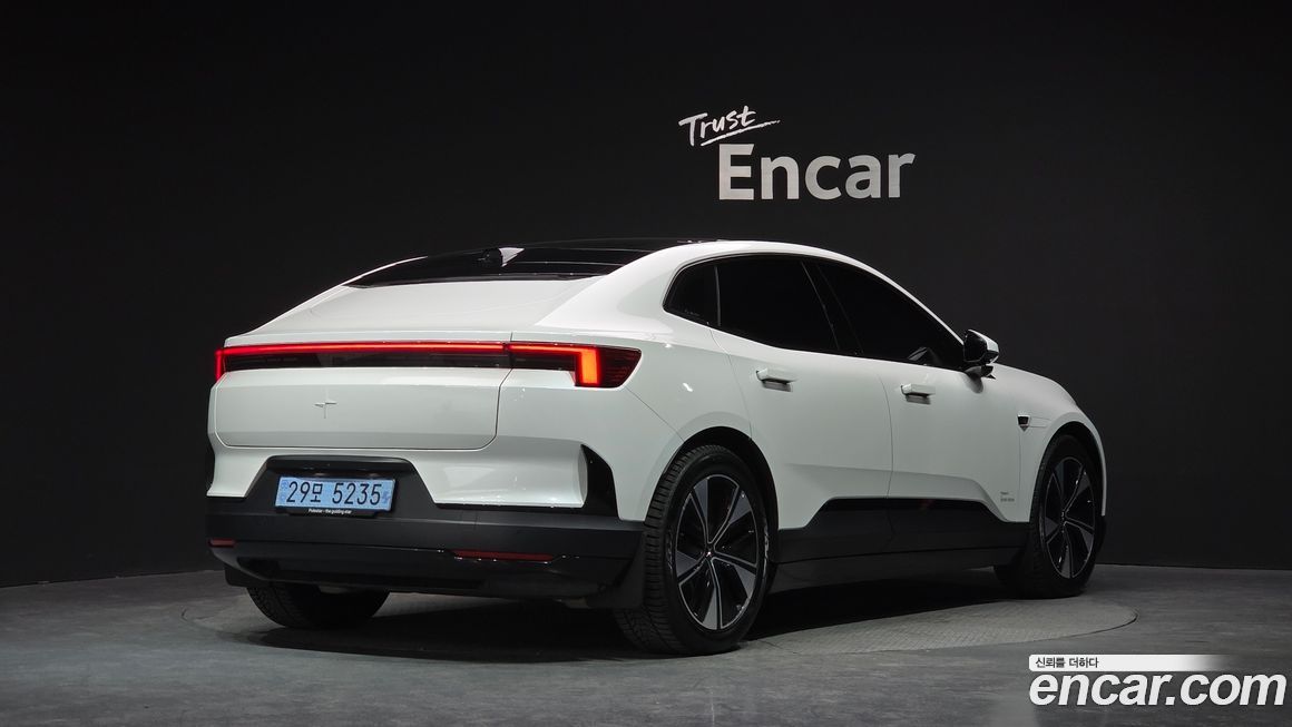 Polestar Polestar 4 2025